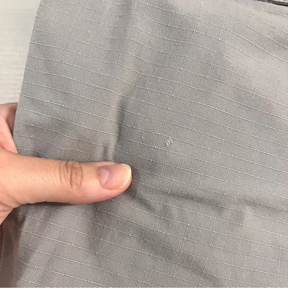 The‎ North Face rip stop cotton gray shorts women’s 6 tall